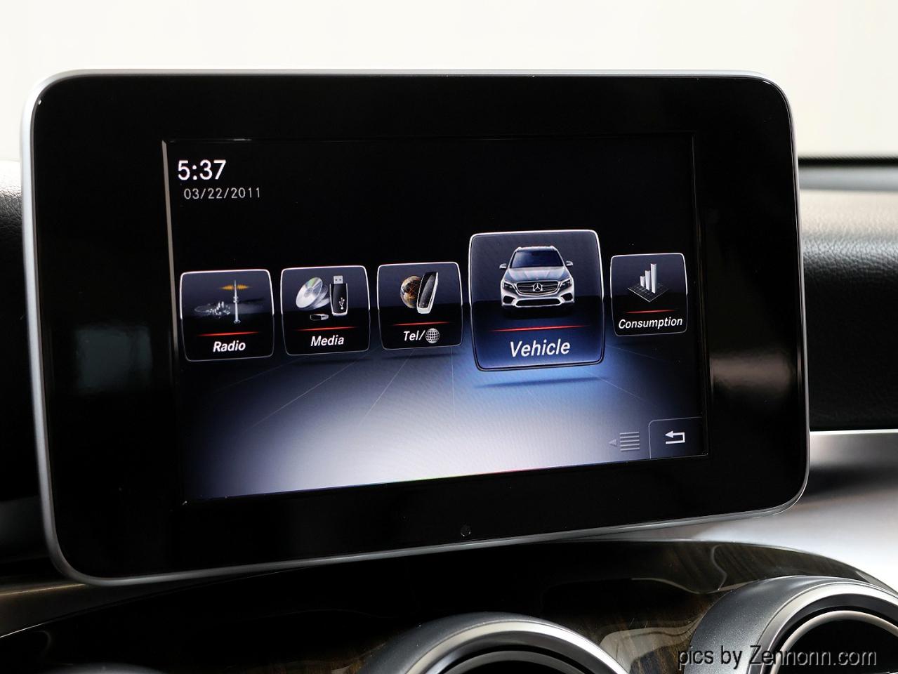 Mercedes-Benz GLC 4MATIC 4dr GLC 300 2016