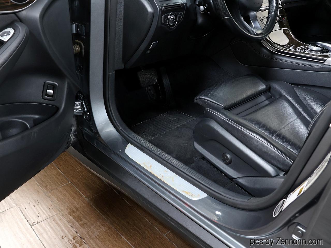 Mercedes-Benz GLC 4MATIC 4dr GLC 300 2016