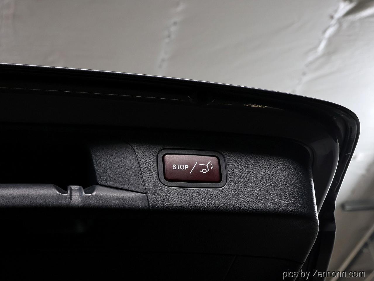 Mercedes-Benz GLC 4MATIC 4dr GLC 300 2016