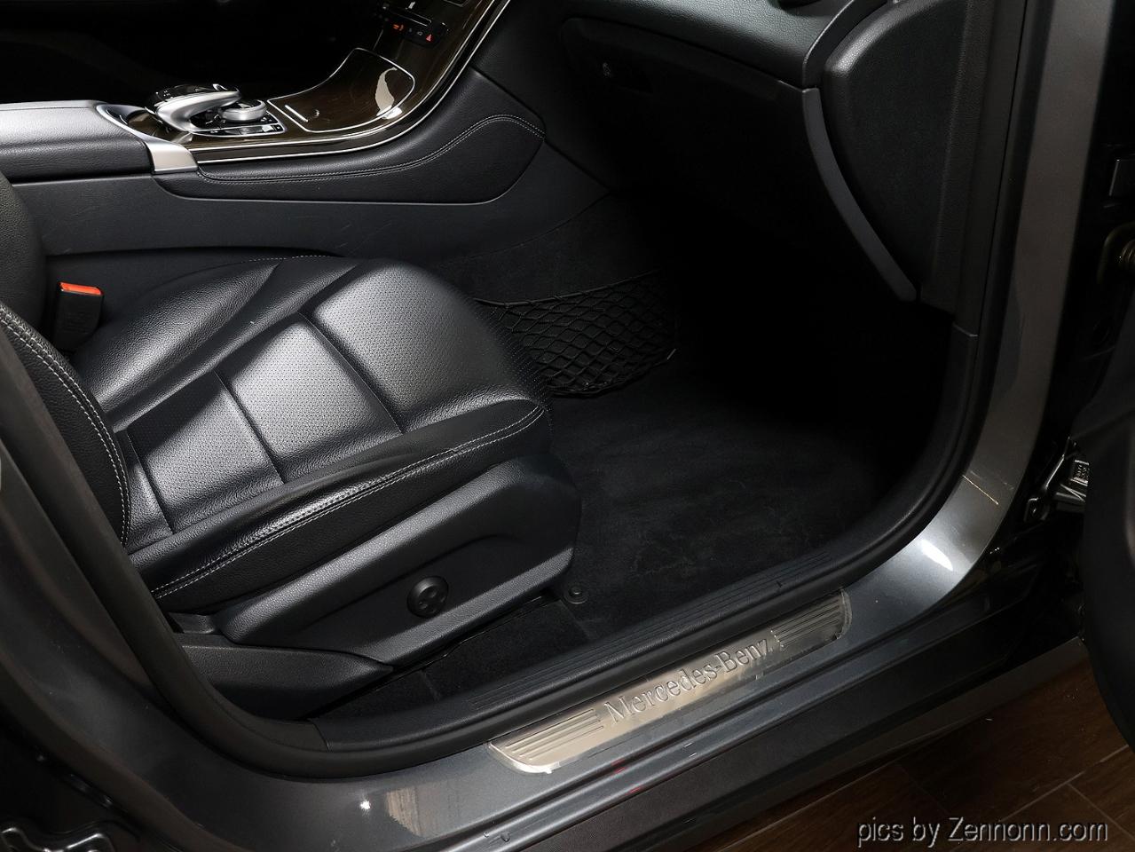 Mercedes-Benz GLC 4MATIC 4dr GLC 300 2016