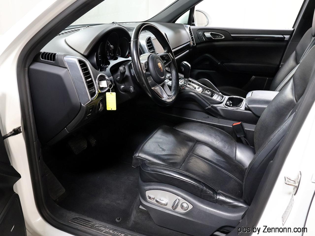 Porsche Cayenne AWD 2018