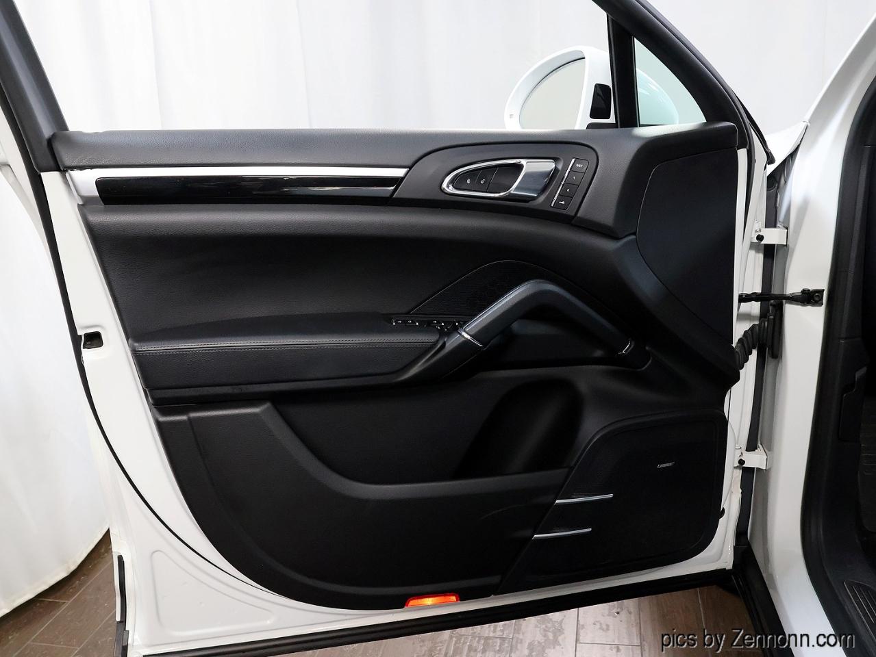 Porsche Cayenne AWD 2018