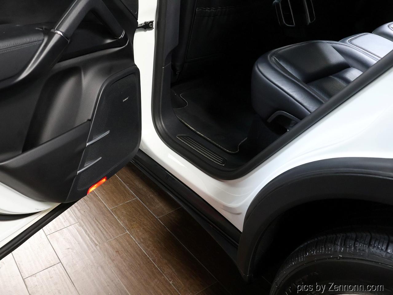 Porsche Cayenne AWD 2018