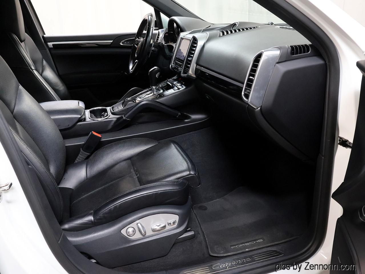 Porsche Cayenne AWD 2018