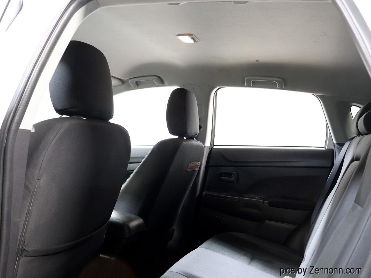 Mitsubishi Outlander Sport  2013