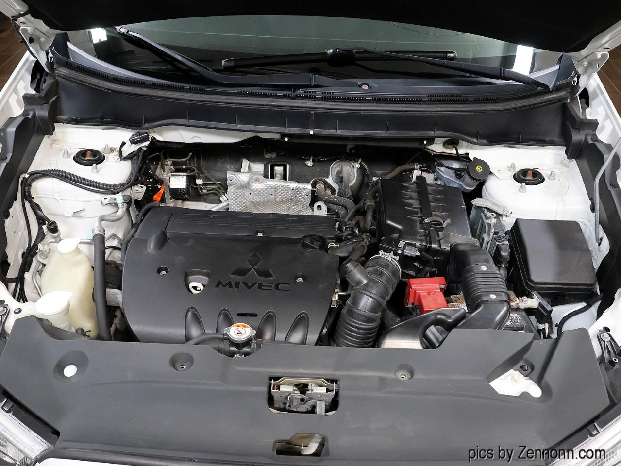 Mitsubishi Outlander Sport  2013