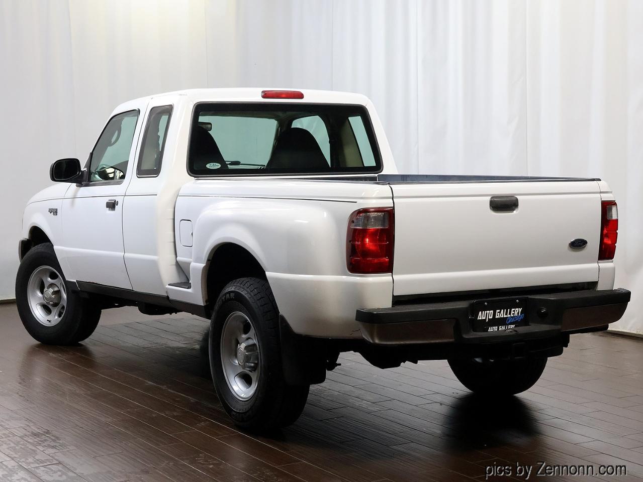 Ford Ranger 2dr Supercab 4.0L XLT Value 4WD 2003