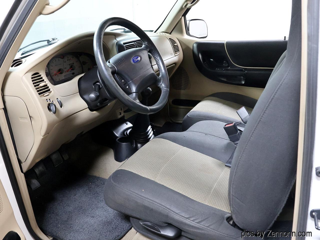 Ford Ranger 2dr Supercab 4.0L XLT Value 4WD 2003