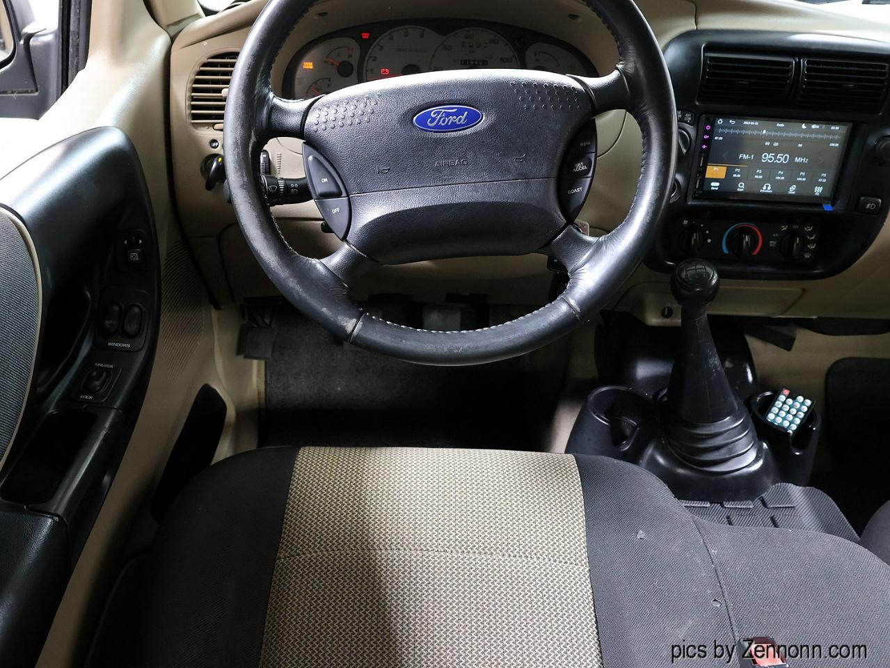 Ford Ranger 2dr Supercab 4.0L XLT Value 4WD 2003