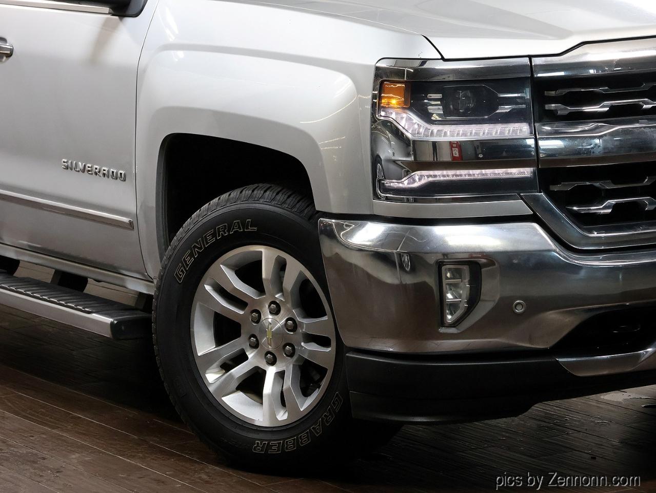 Chevrolet Silverado 1500 4WD Crew Cab 143.5" LTZ w/1LZ 2017