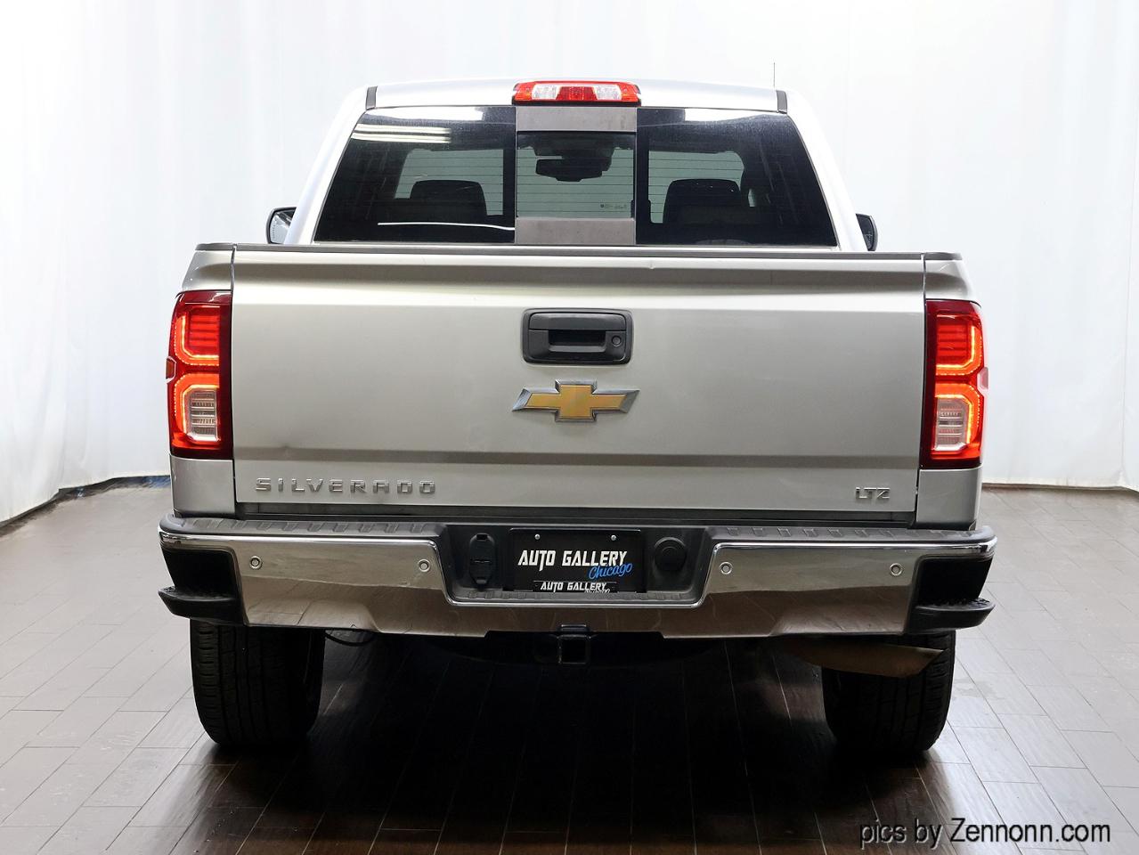 Chevrolet Silverado 1500 4WD Crew Cab 143.5" LTZ w/1LZ 2017