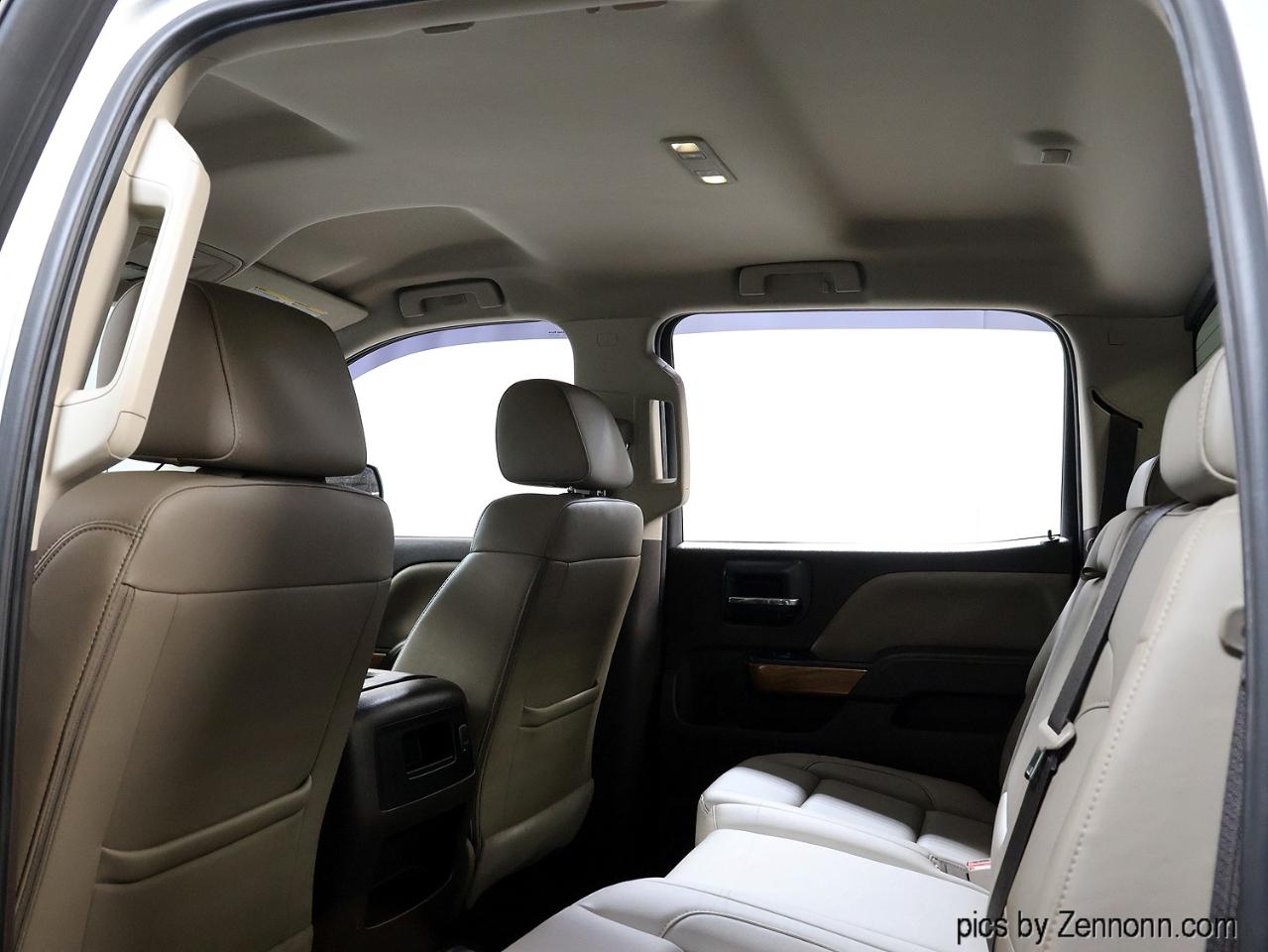 Chevrolet Silverado 1500 4WD Crew Cab 143.5" LTZ w/1LZ 2017