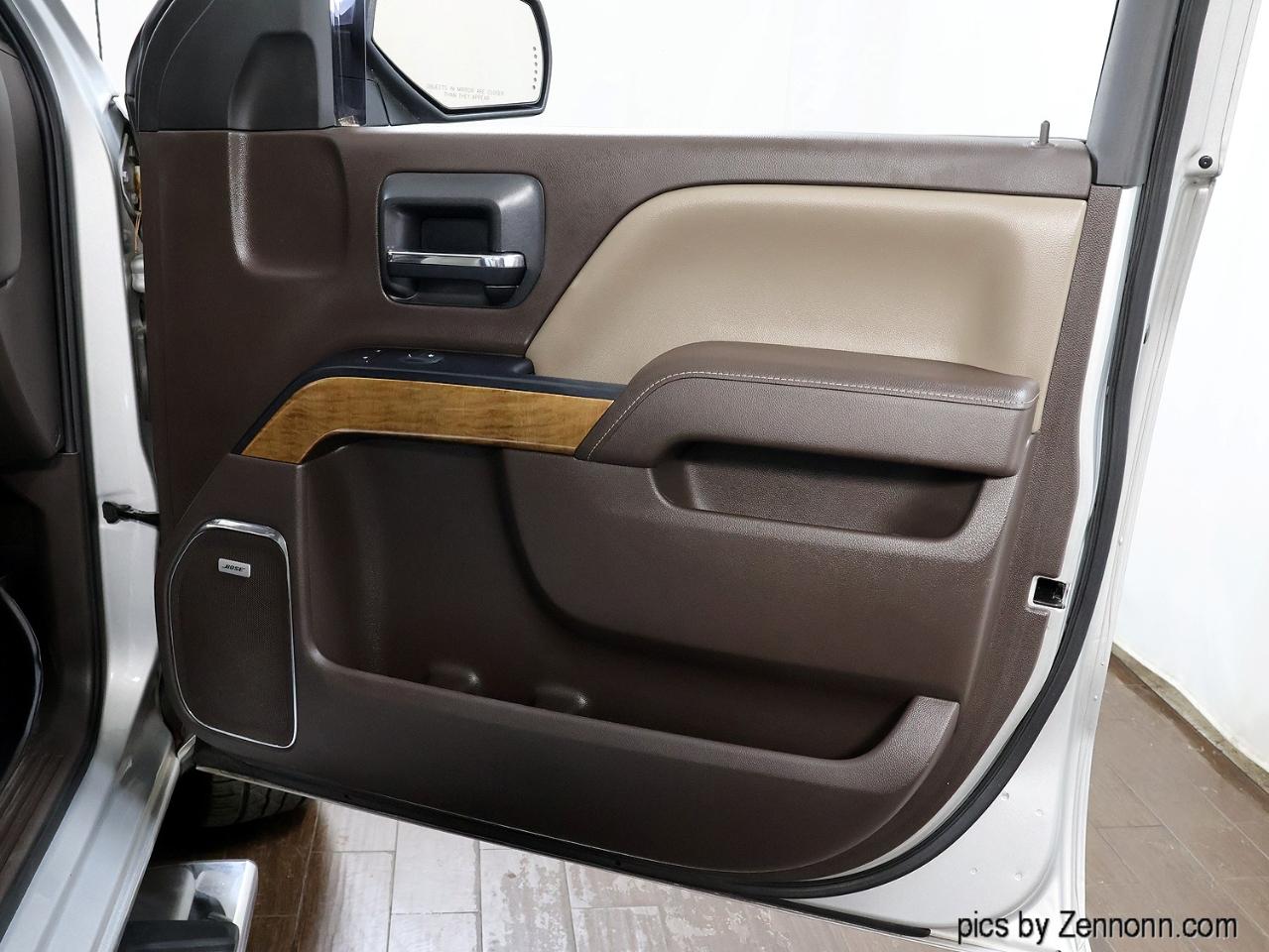 Chevrolet Silverado 1500 4WD Crew Cab 143.5" LTZ w/1LZ 2017