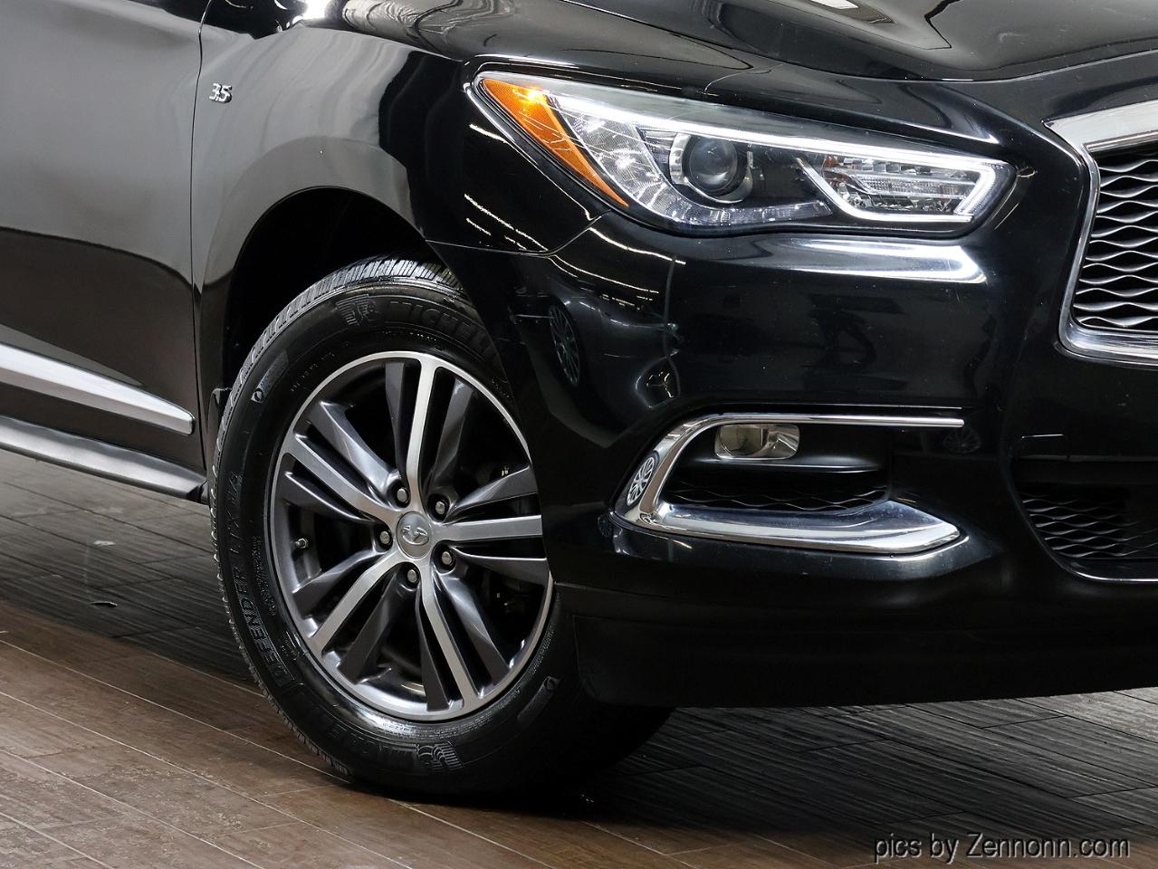 Infiniti QX60 LUXE AWD 2019