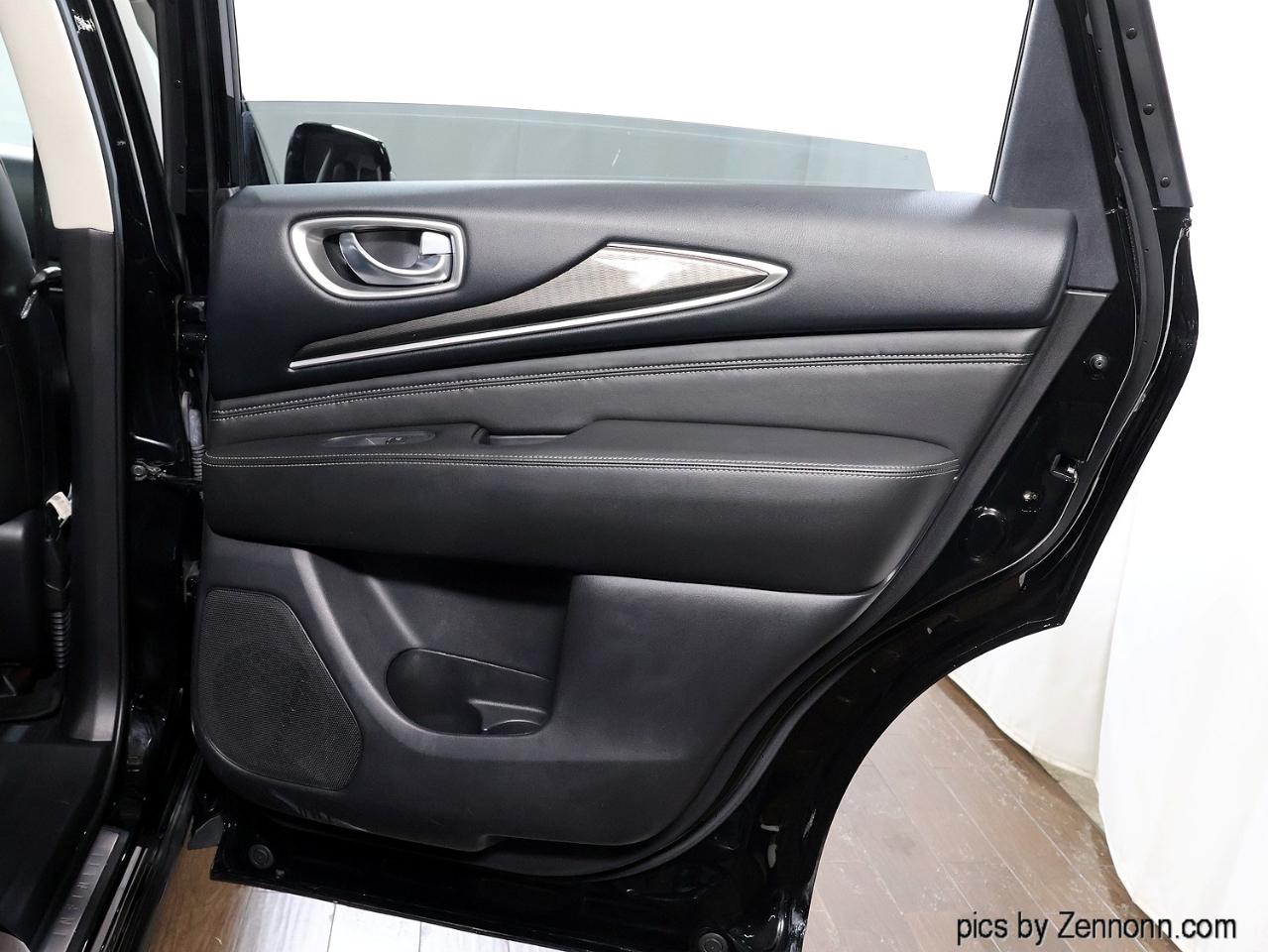 Infiniti QX60 LUXE AWD 2019