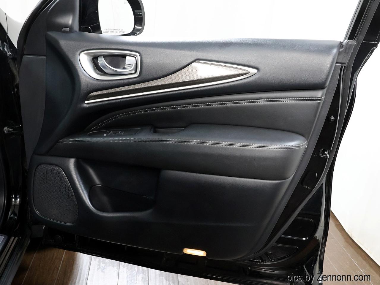 Infiniti QX60 LUXE AWD 2019