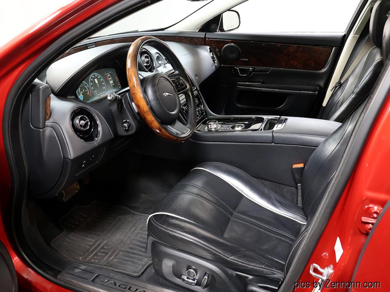 Jaguar XJ XJ R-Sport AWD 2018