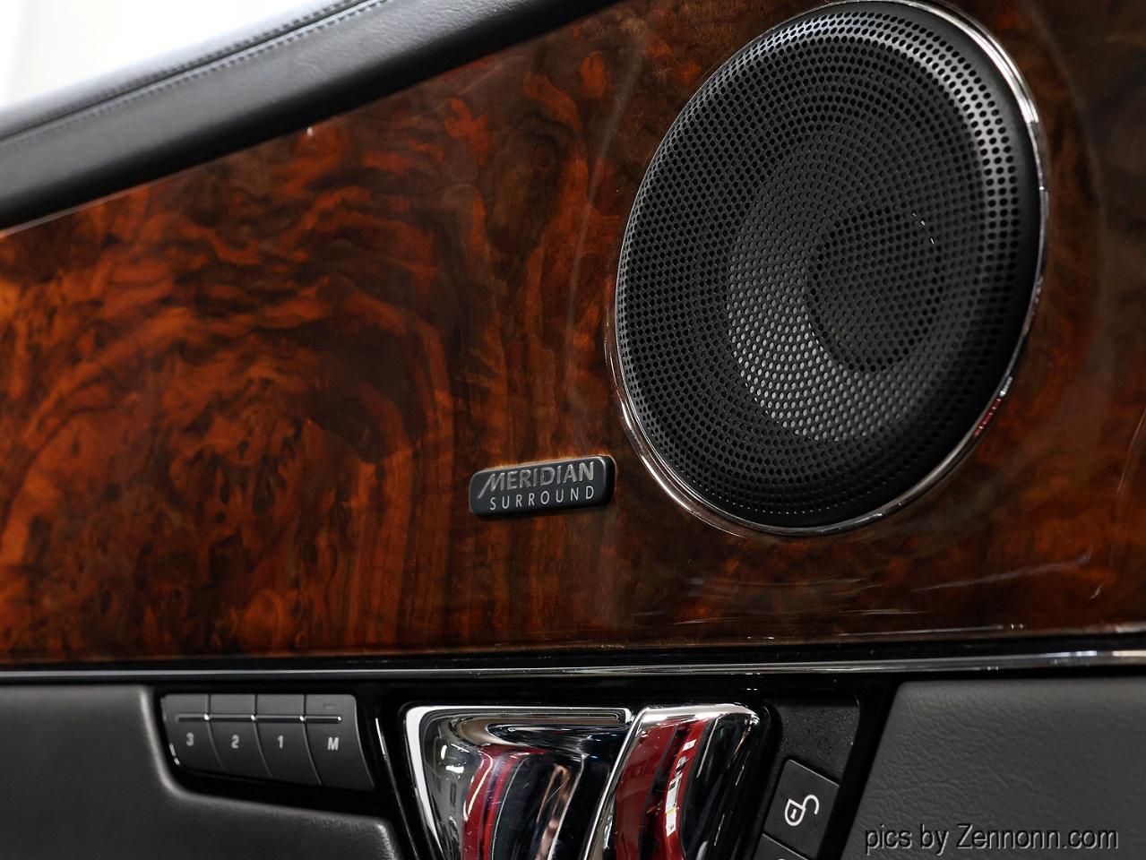 Jaguar XJ XJ R-Sport AWD 2018