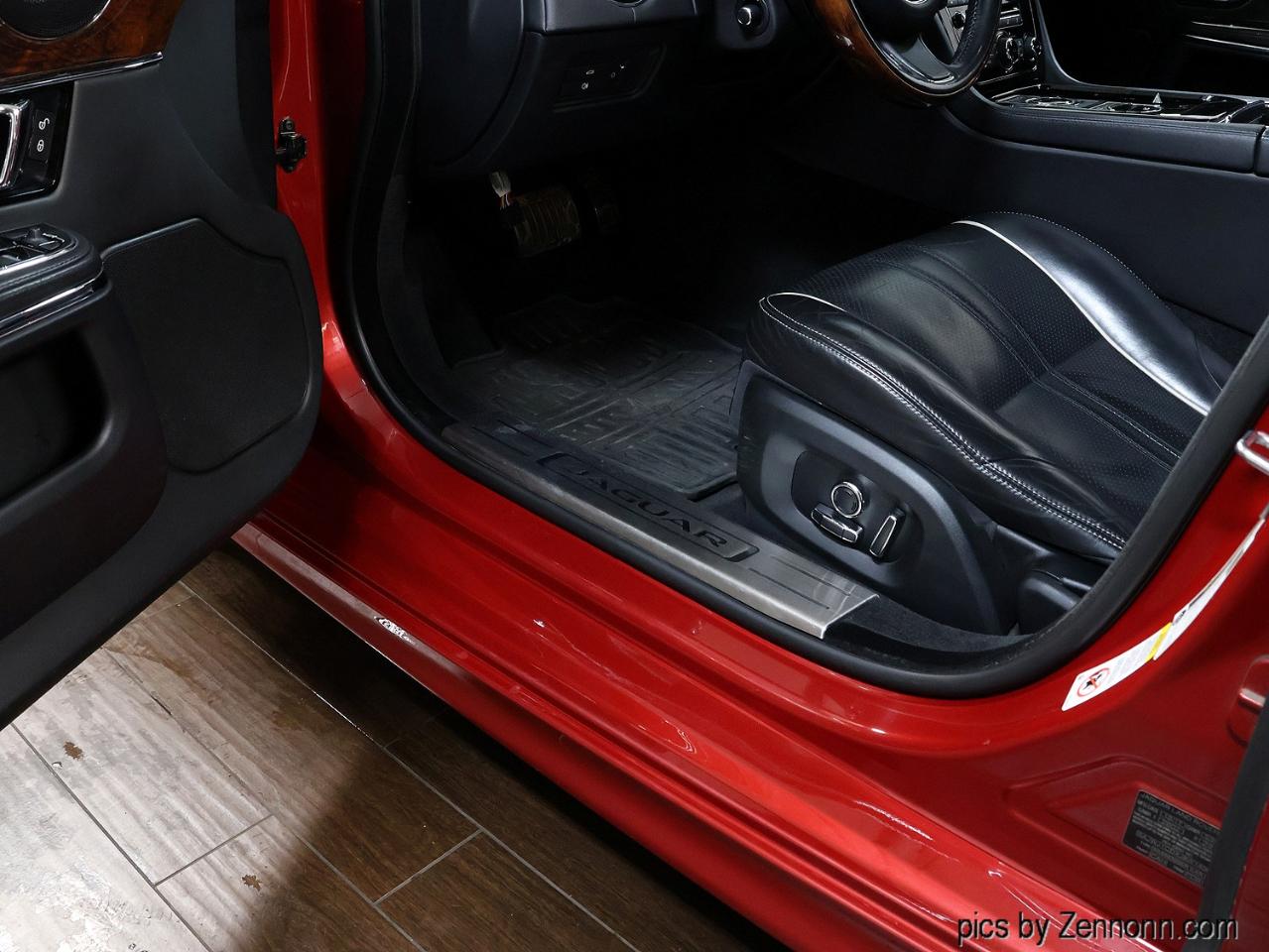 Jaguar XJ XJ R-Sport AWD 2018