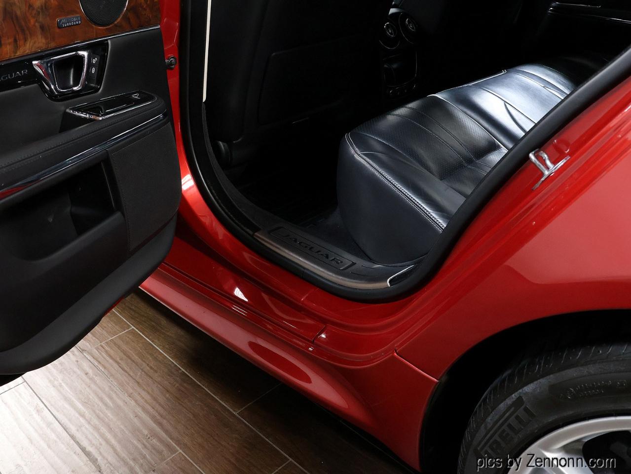 Jaguar XJ XJ R-Sport AWD 2018