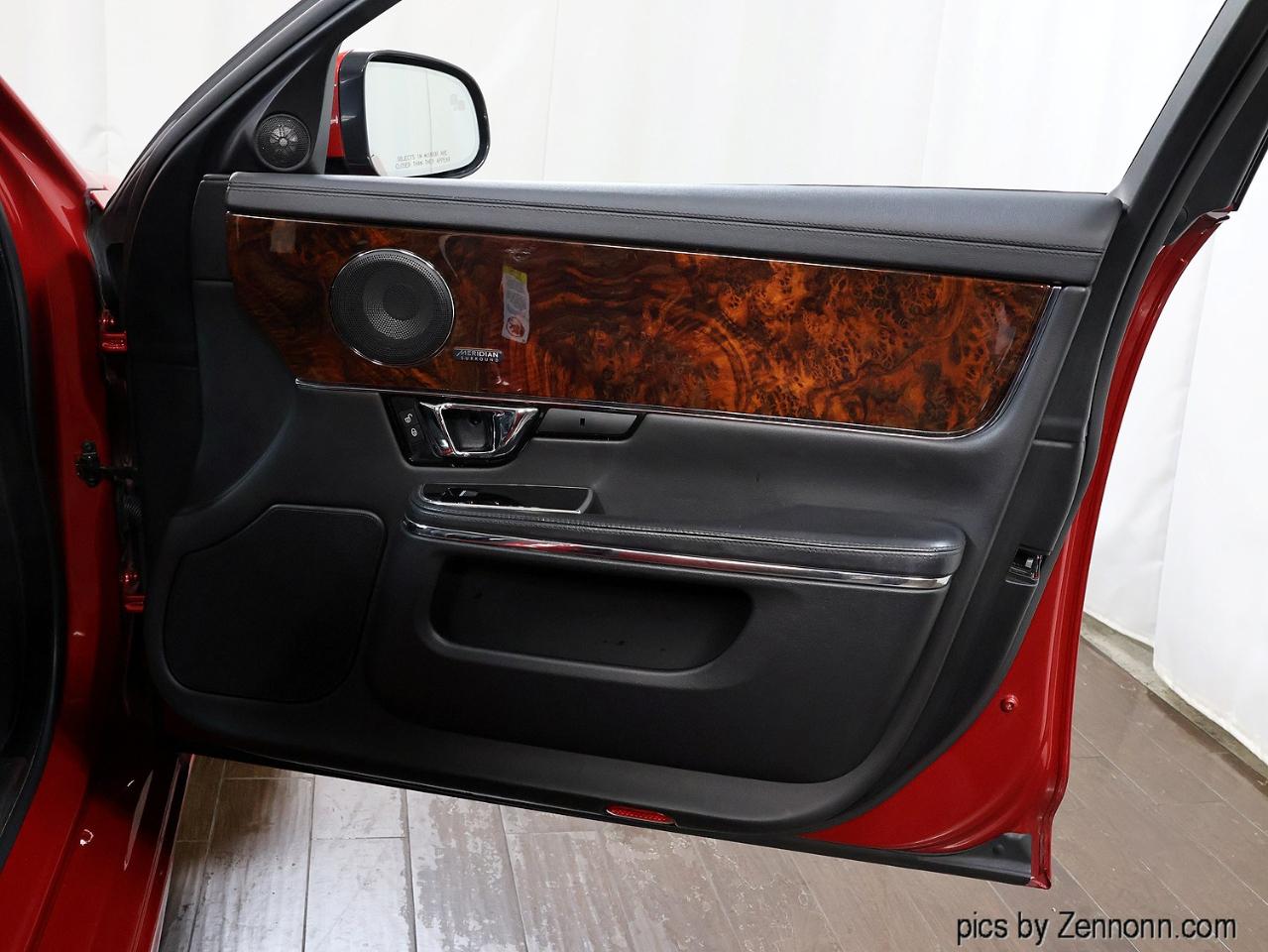 Jaguar XJ XJ R-Sport AWD 2018