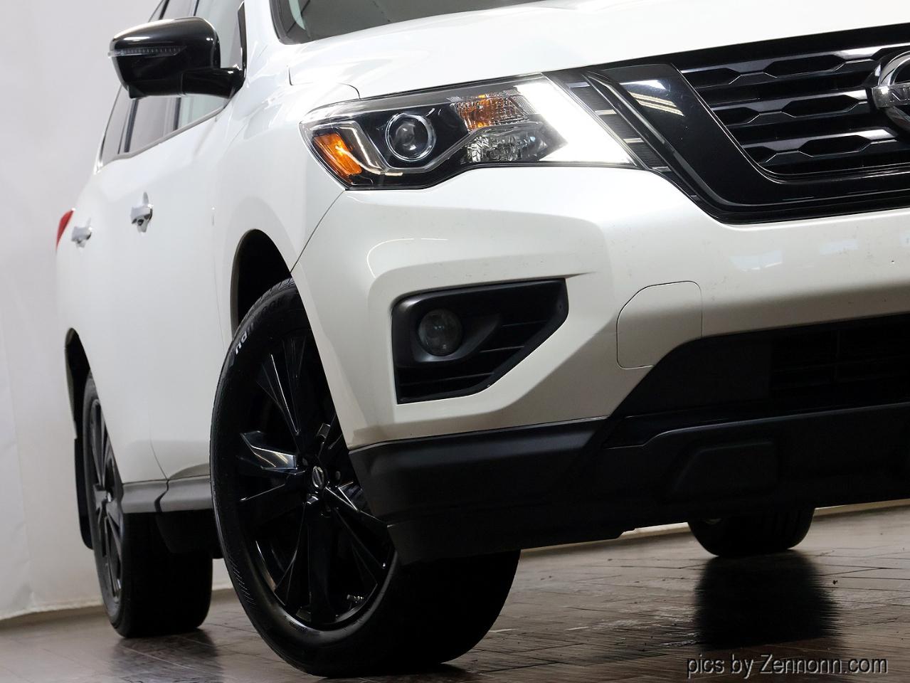 Nissan Pathfinder 4x4 SL 2018