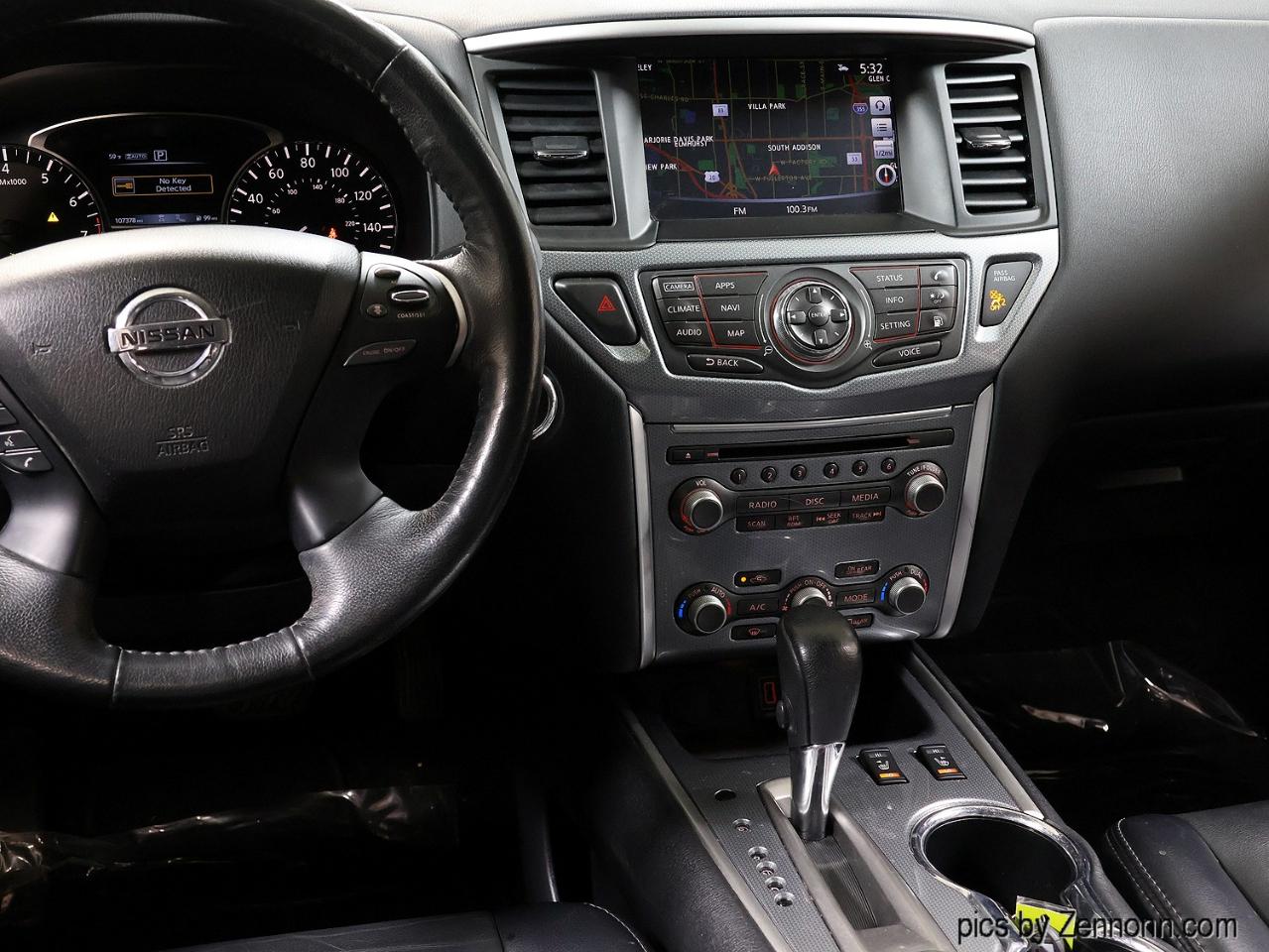 Nissan Pathfinder 4x4 SL 2018