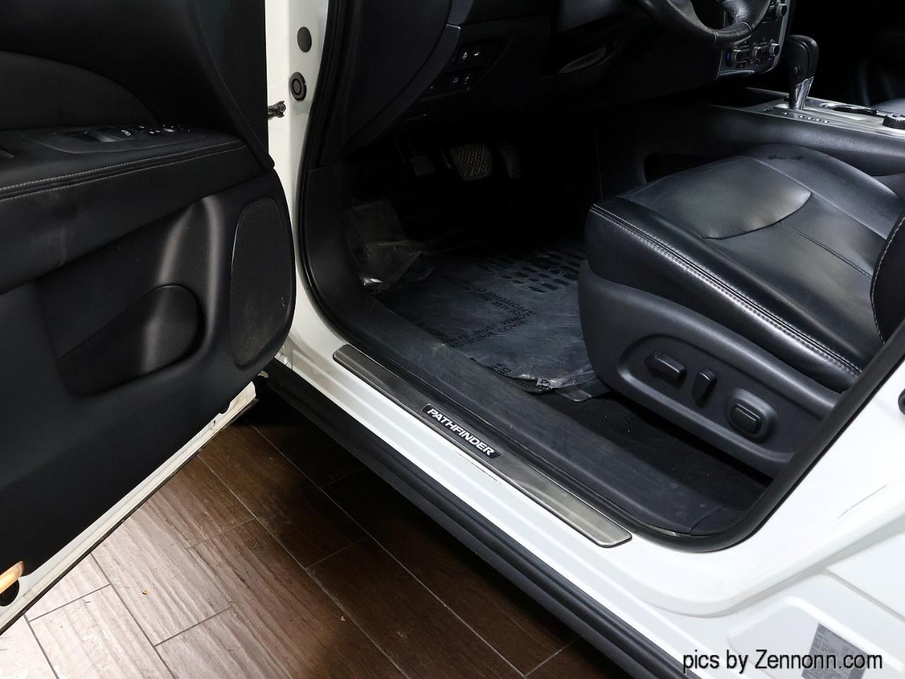 Nissan Pathfinder 4x4 SL 2018