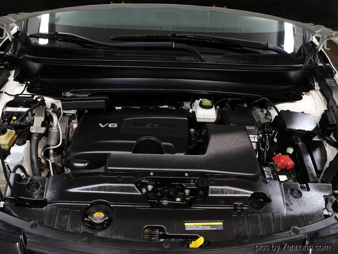 Nissan Pathfinder 4x4 SL 2018