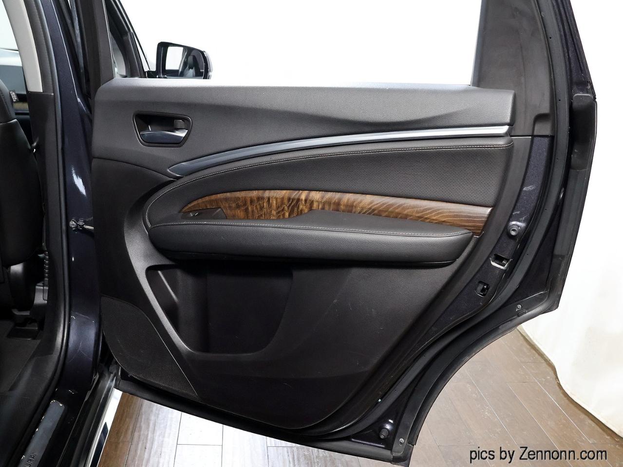 Acura MDX SH-AWD w/Technology Pkg 2019