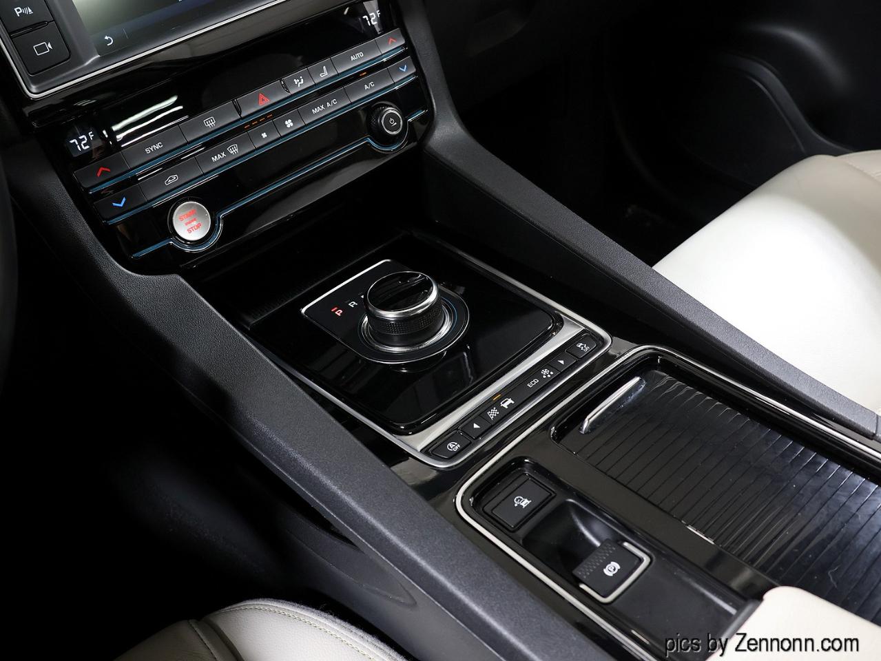 Jaguar F-Pace 20d Prestige AWD 2018