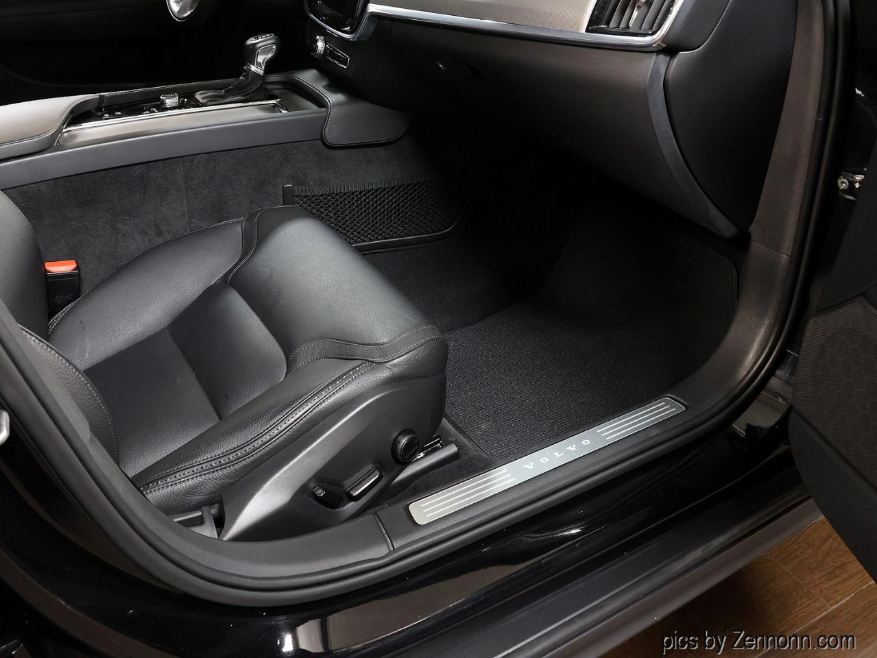 Volvo V90 Cross Country T6 AWD 2020