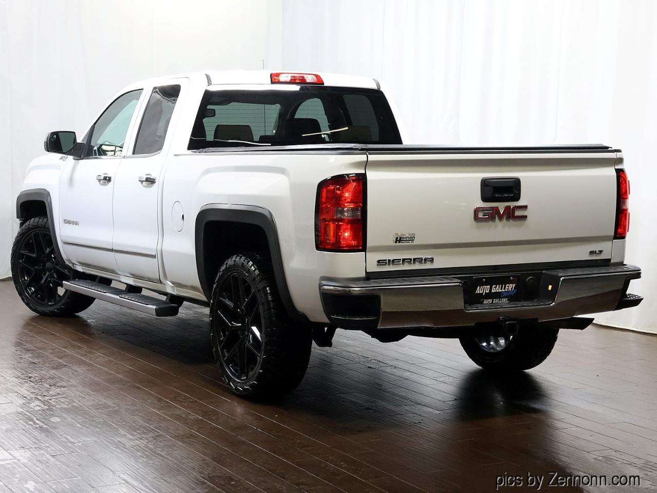 GMC Sierra 1500 4WD Double Cab 143.5" SLT 2014
