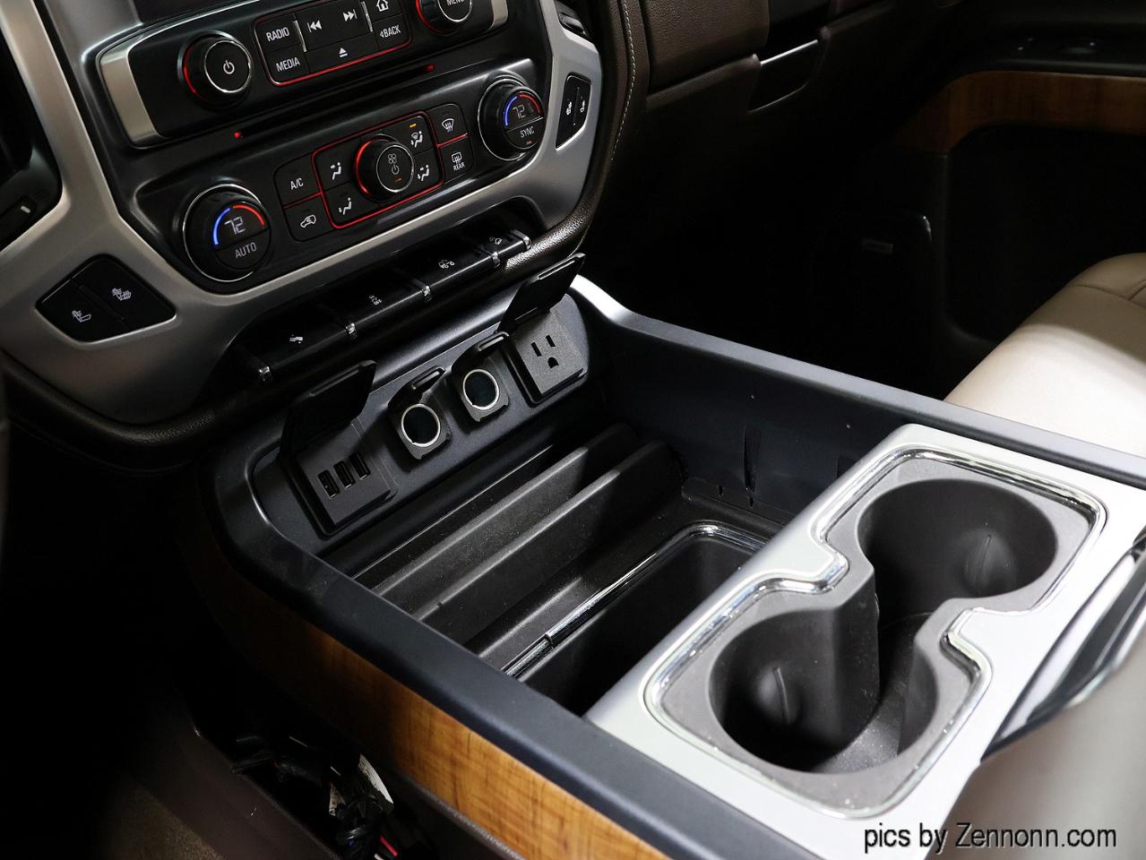 GMC Sierra 1500 4WD Double Cab 143.5" SLT 2014