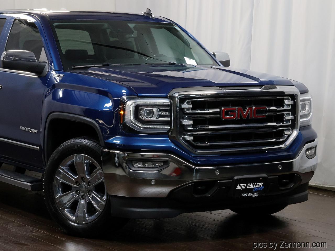 GMC Sierra 1500 4WD Crew Cab 143.5" SLT 2017