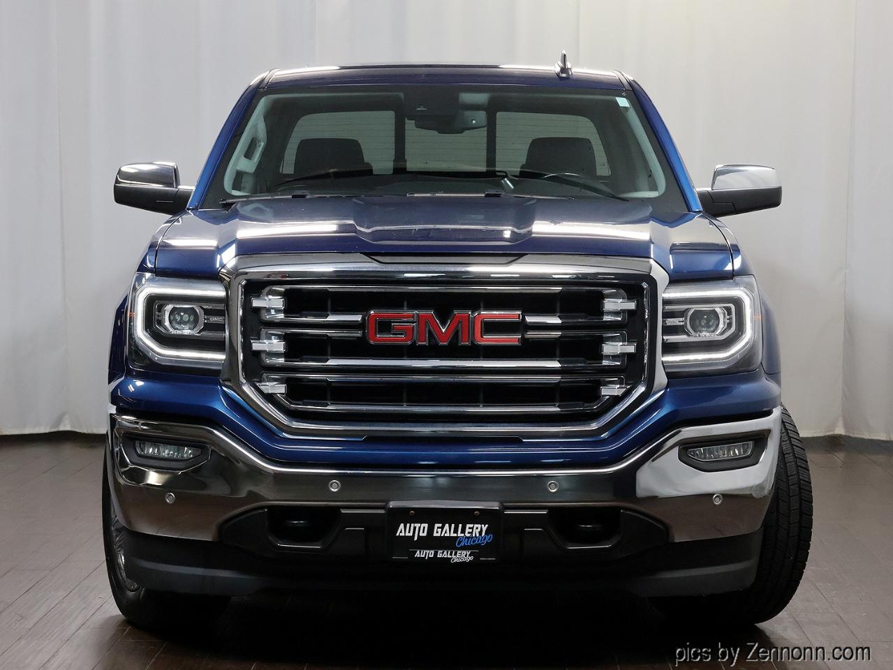 GMC Sierra 1500 4WD Crew Cab 143.5" SLT 2017