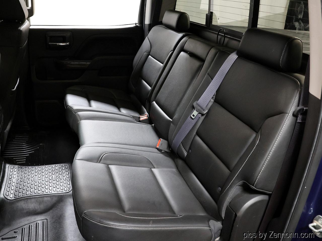 GMC Sierra 1500 4WD Crew Cab 143.5" SLT 2017