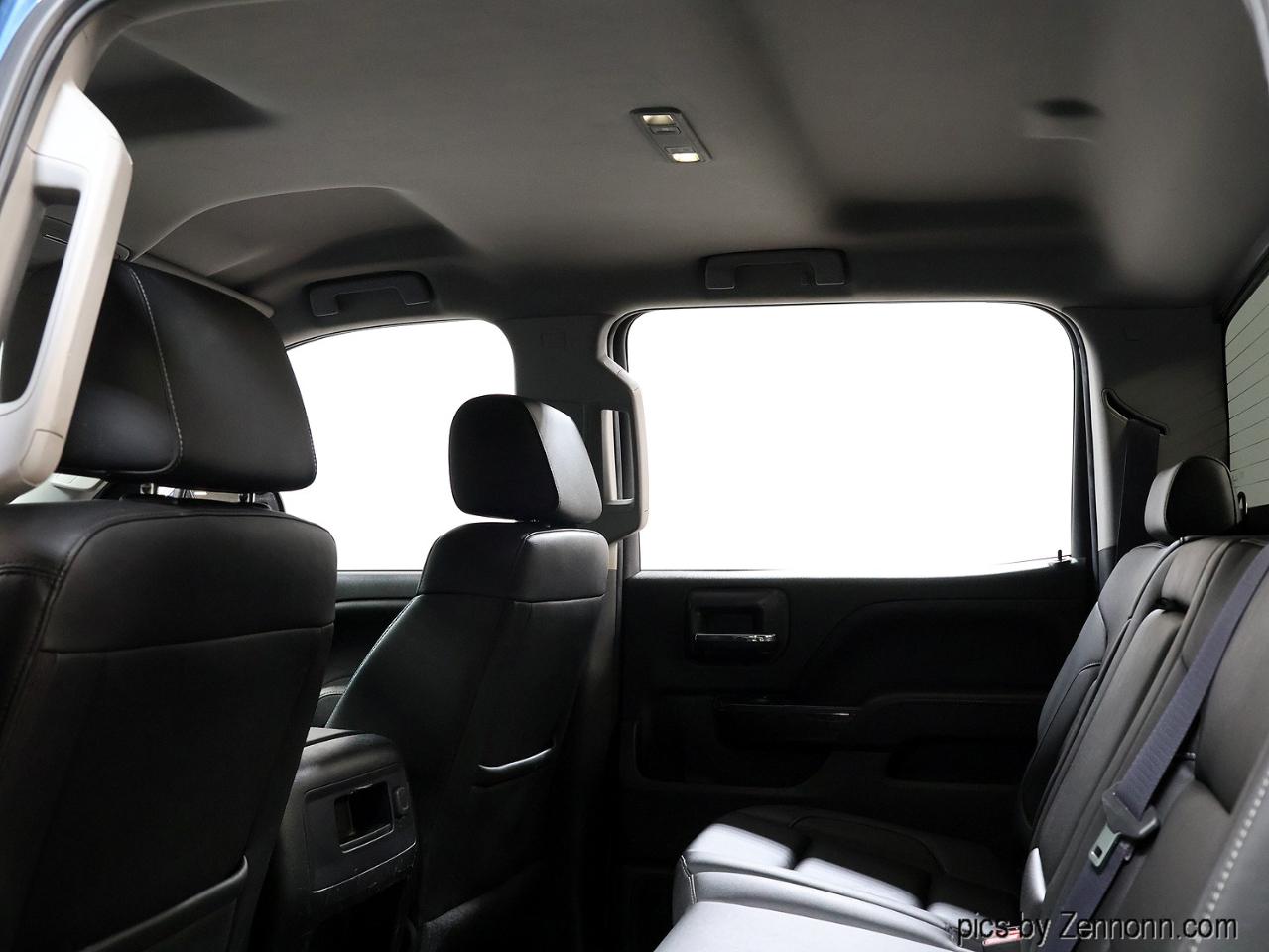 GMC Sierra 1500 4WD Crew Cab 143.5" SLT 2017