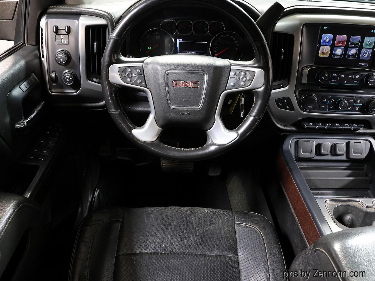 GMC Sierra 1500 4WD Crew Cab 143.5" SLT 2017