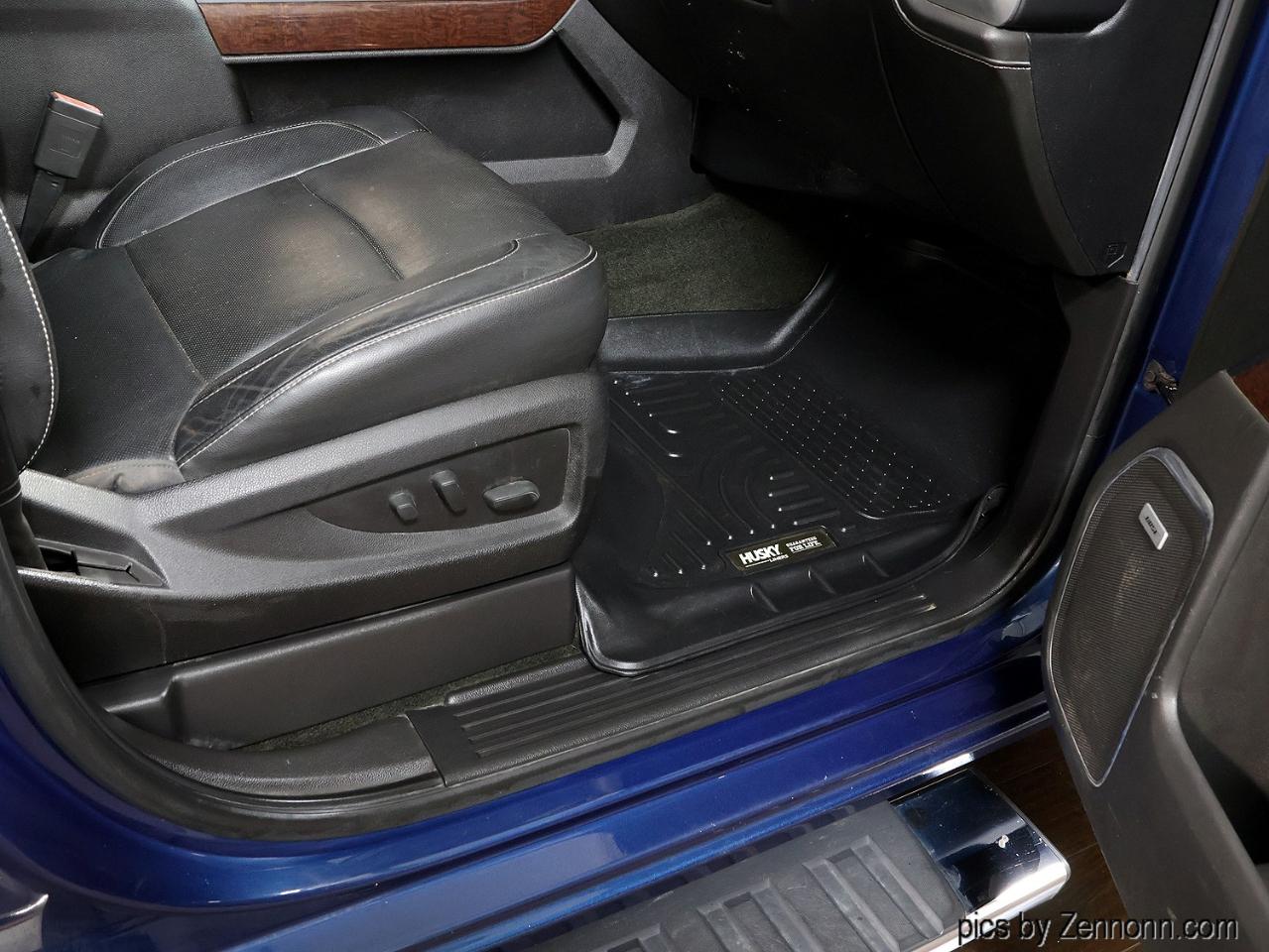 GMC Sierra 1500 4WD Crew Cab 143.5" SLT 2017