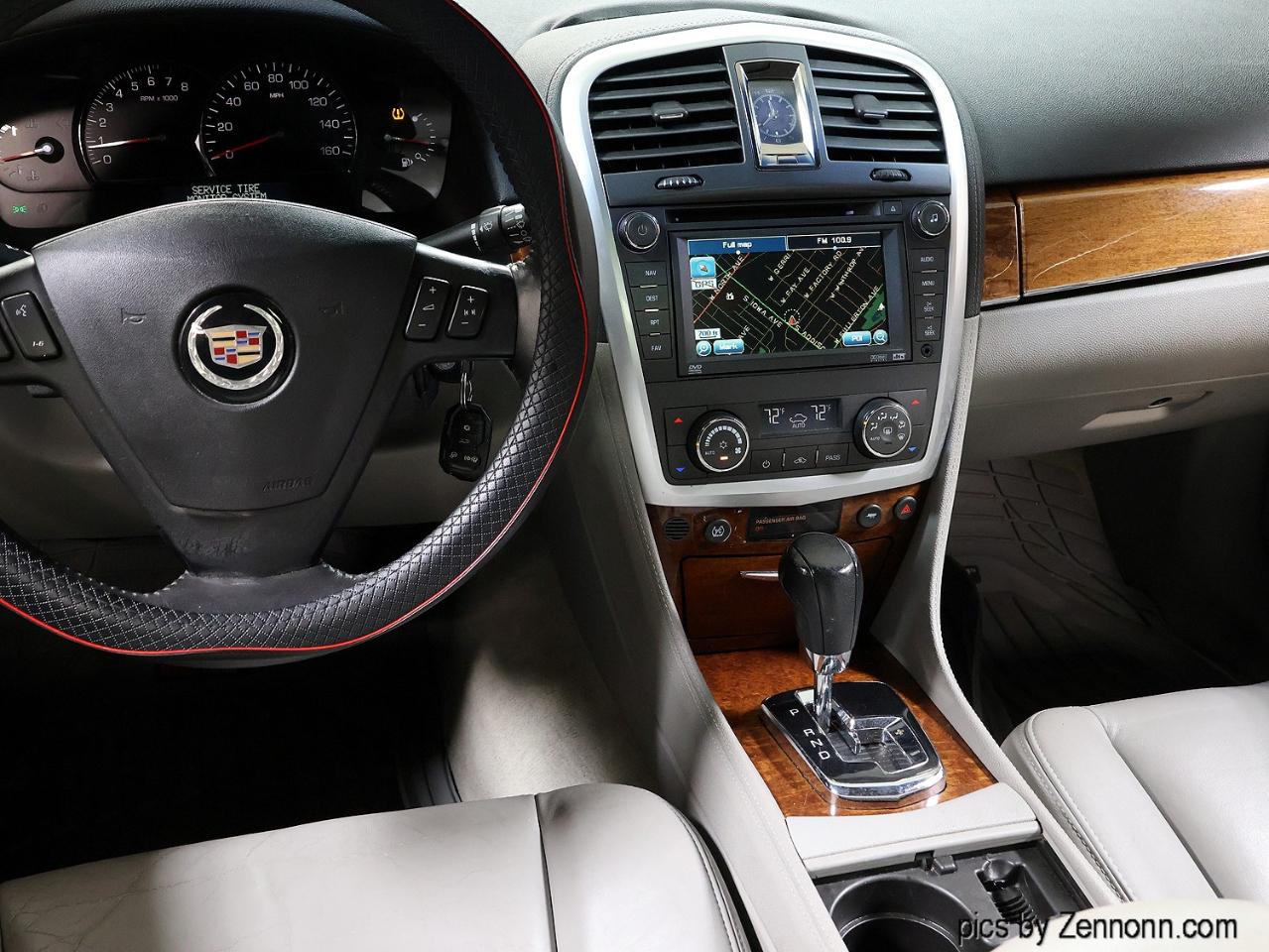 Cadillac SRX  2007