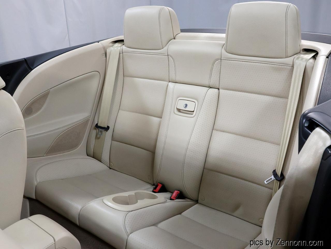 Volkswagen Eos 2dr Conv Komfort SULEV 2012