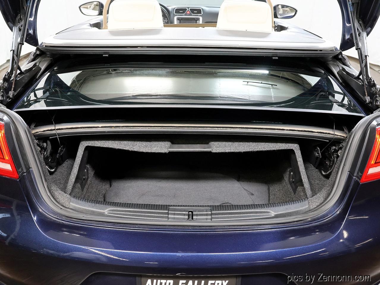 Volkswagen Eos 2dr Conv Komfort SULEV 2012