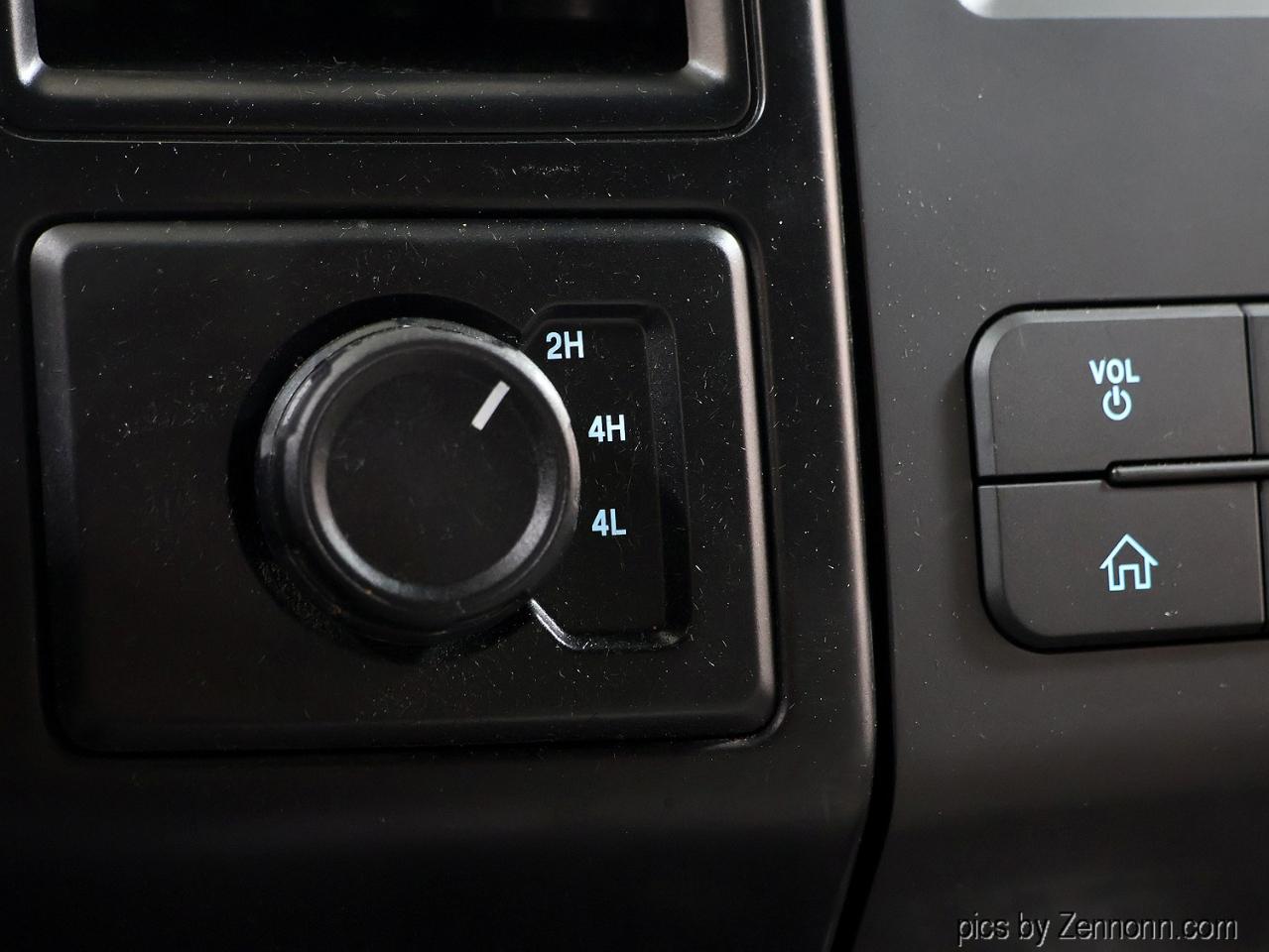 Ford F-150 4WD SuperCrew 150" XL 2020