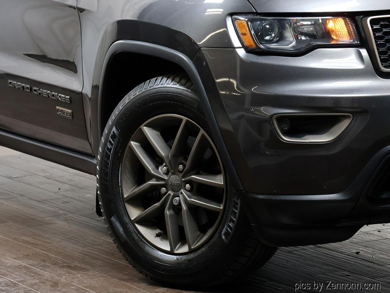 Jeep Grand Cherokee 4WD 4dr 75th Anniversary 2016