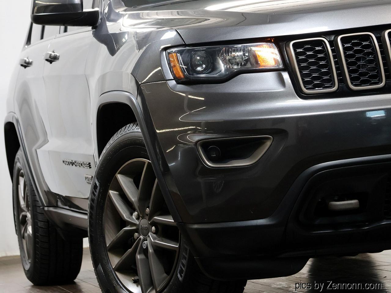 Jeep Grand Cherokee 4WD 4dr 75th Anniversary 2016