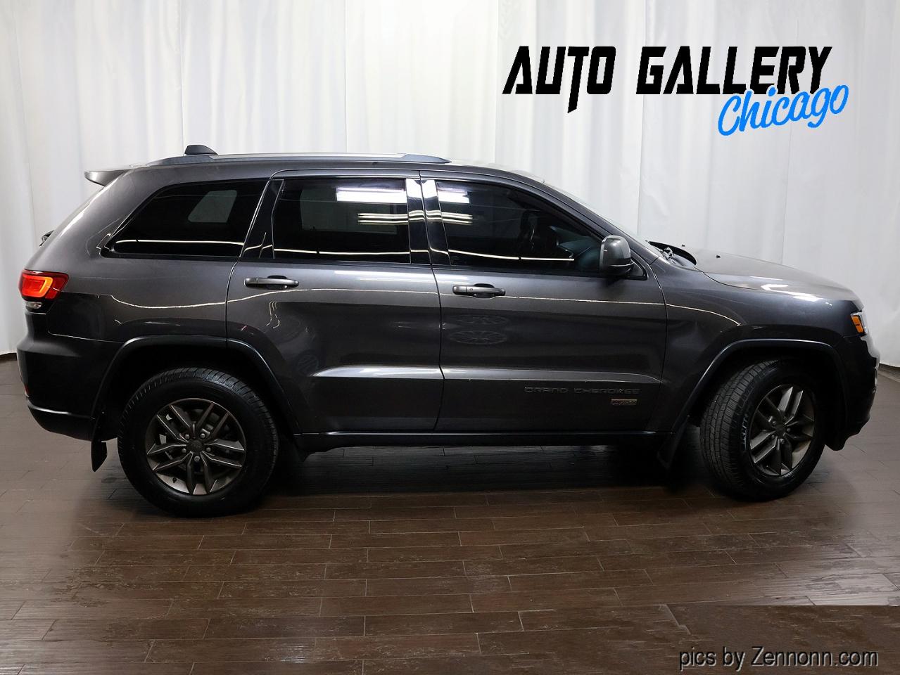 Jeep Grand Cherokee 4WD 4dr 75th Anniversary 2016