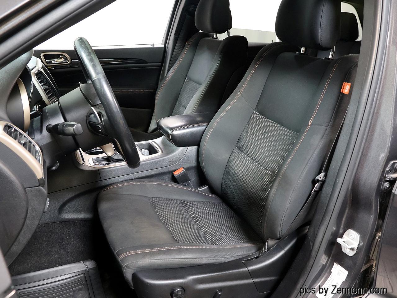 Jeep Grand Cherokee 4WD 4dr 75th Anniversary 2016