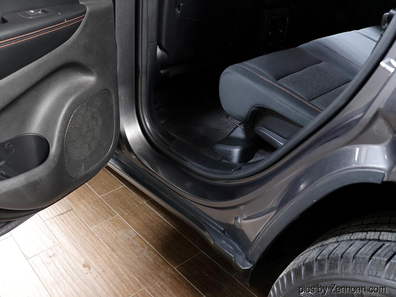 Jeep Grand Cherokee 4WD 4dr 75th Anniversary 2016