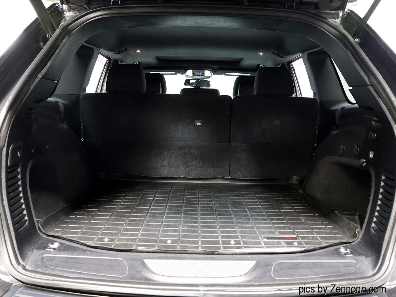 Jeep Grand Cherokee 4WD 4dr 75th Anniversary 2016